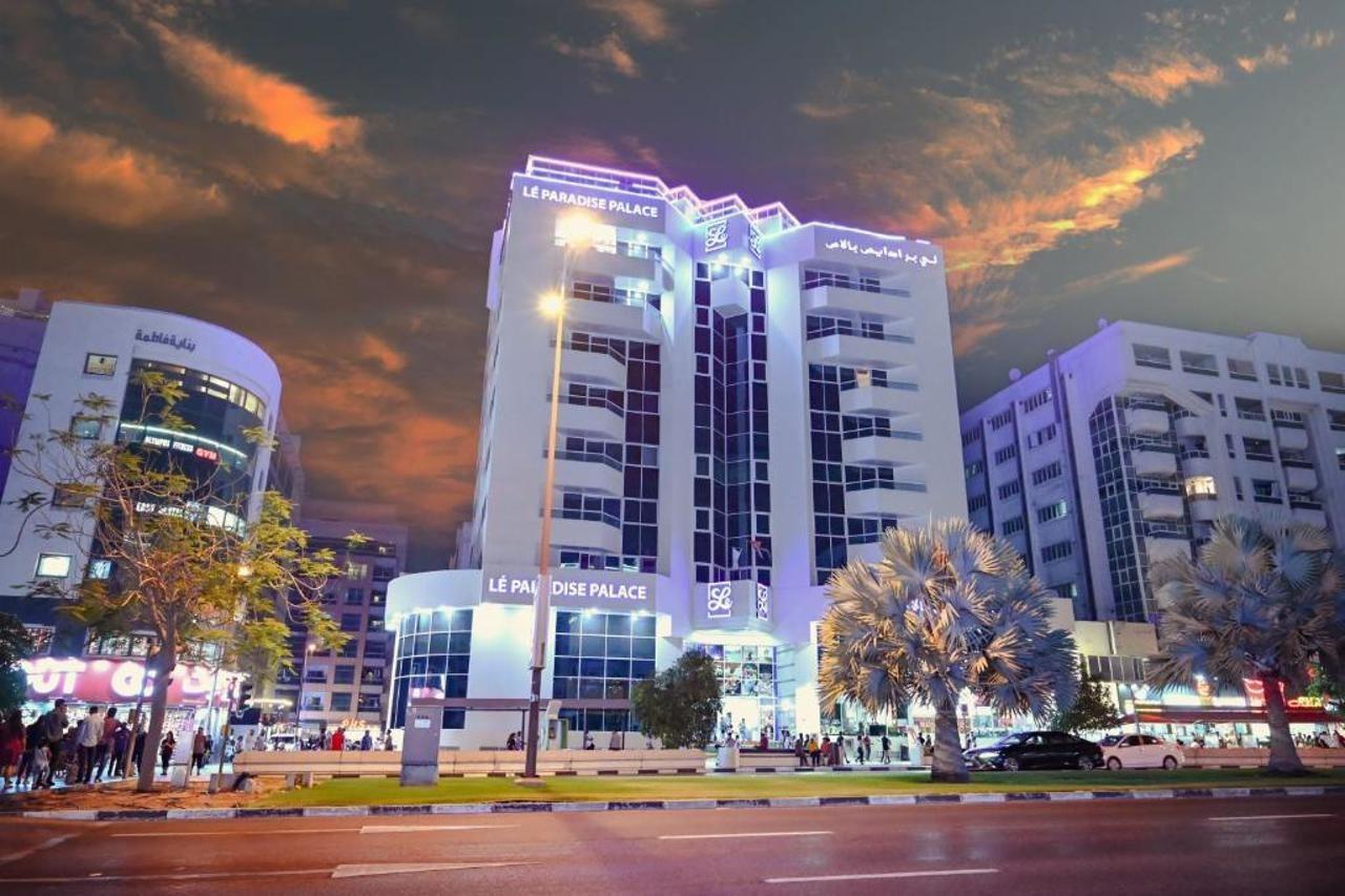 Ramee Guestline Hotel Дубай Экстерьер фото